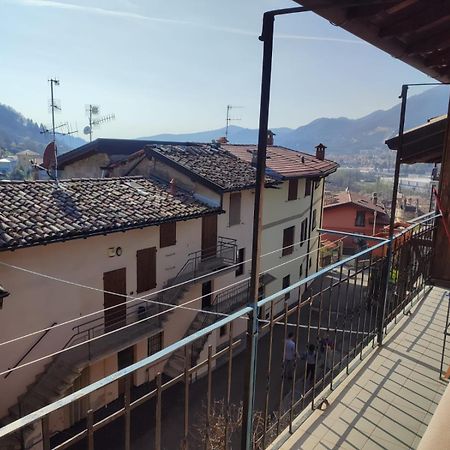 Appartement Cute Little Flat With View, 20 Mins To Bgy Airport à Pradalunga Extérieur photo